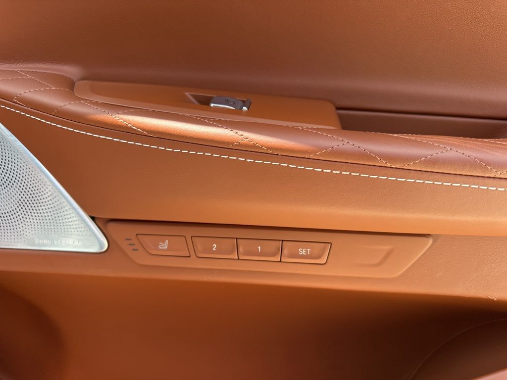 2022 Frozen Bluestone Metallic BMW 7 Series M760i AWD Sedan