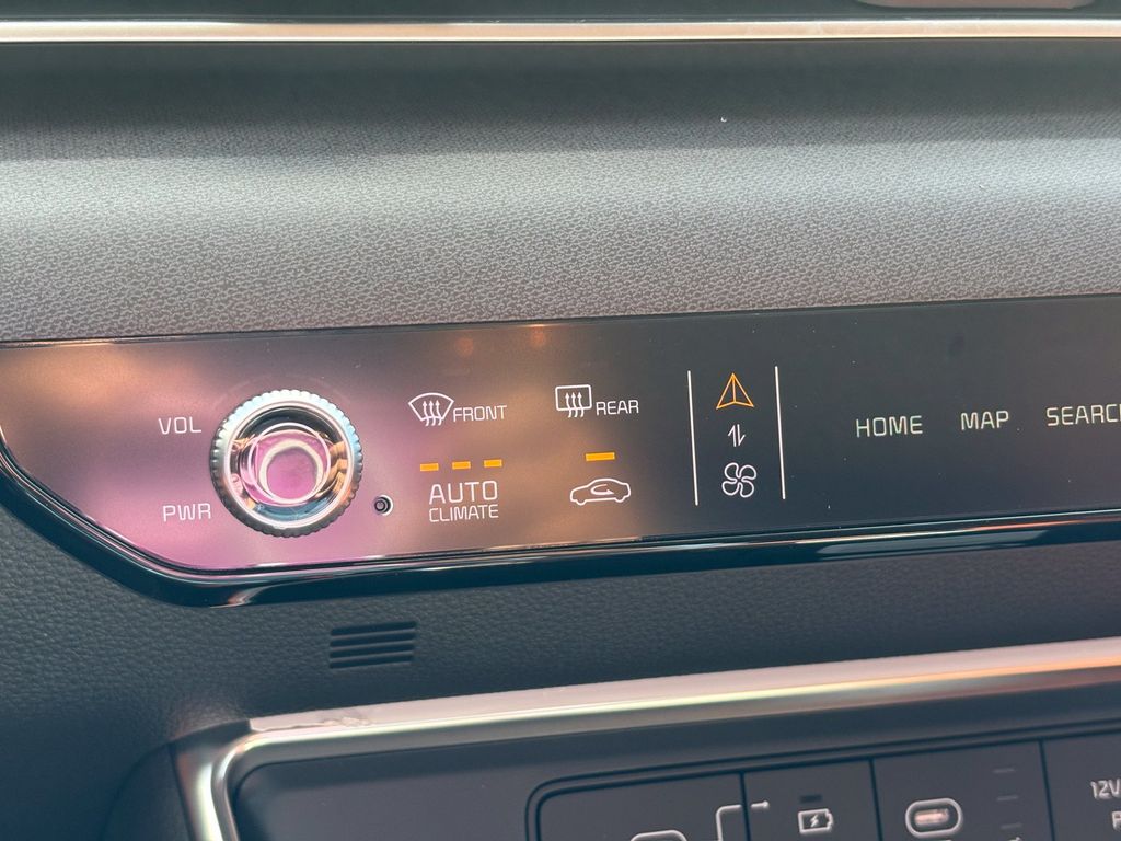 New 2026 Kia Carnival MPV Van