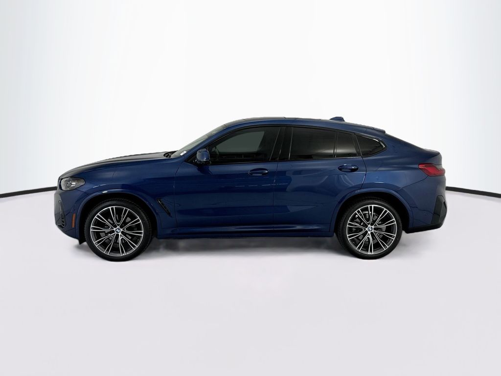 Thumbnail: 2023 BMW X4 - 8