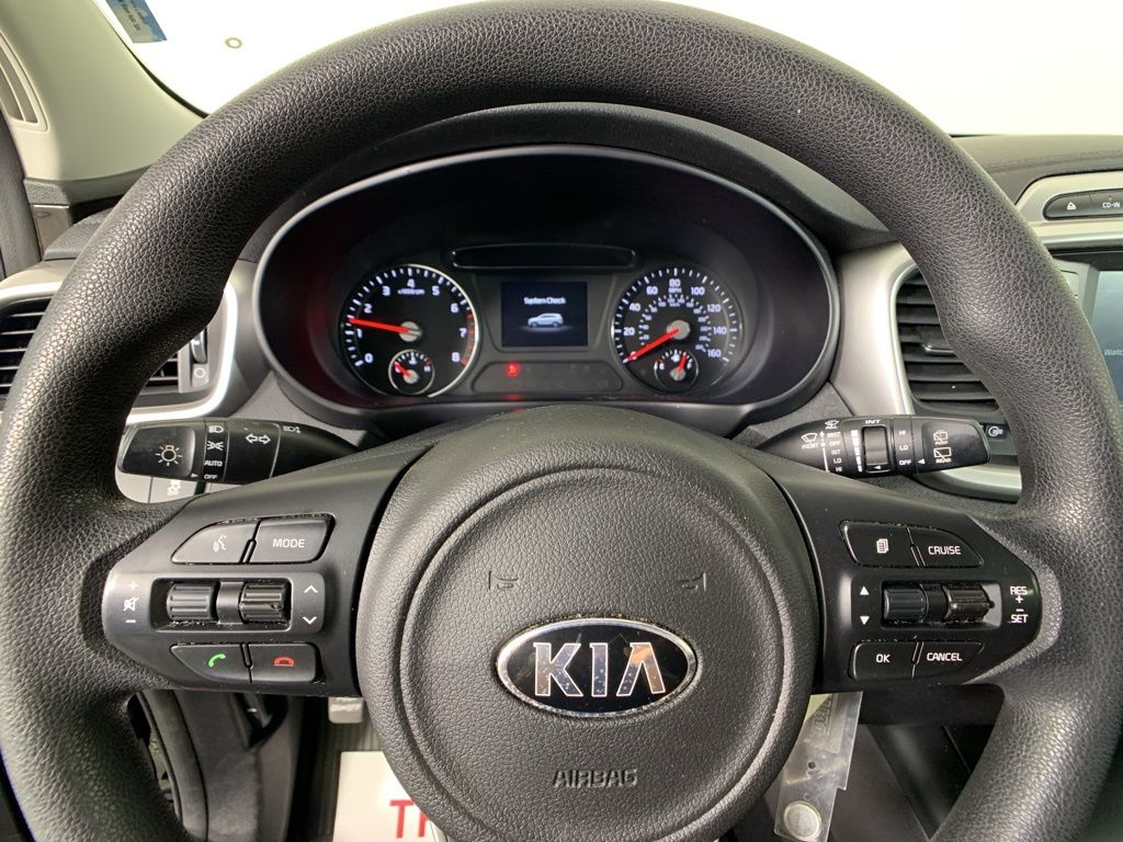 2018 Kia Sorento LX 14