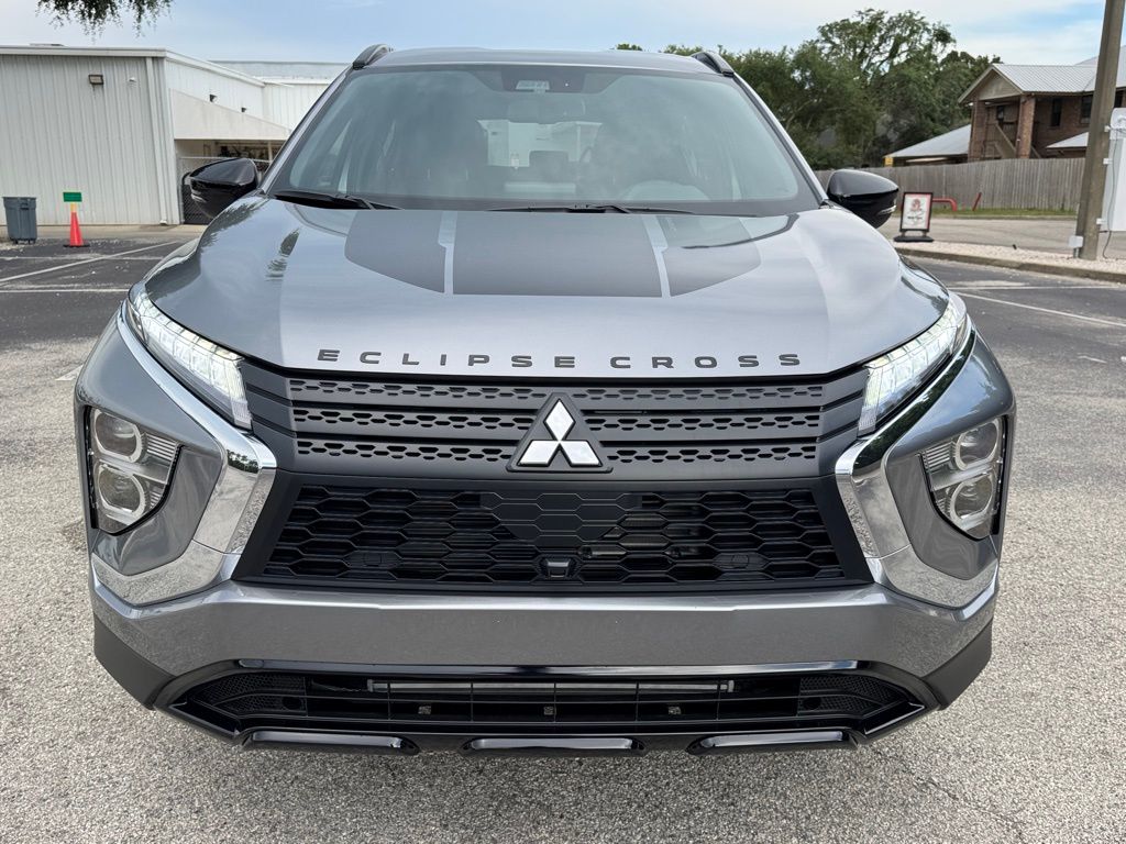 2025 Mitsubishi Eclipse Cross SEL photo 2