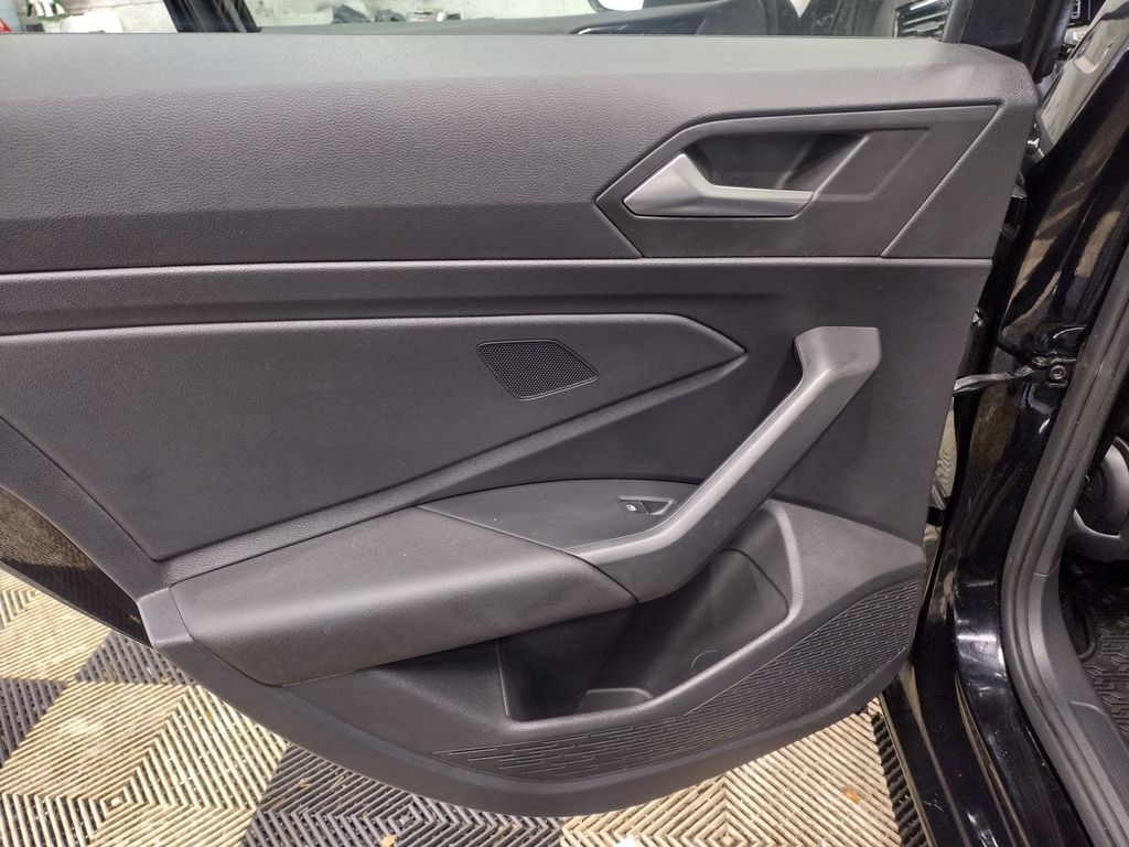 2021 Volkswagen Jetta R-Line