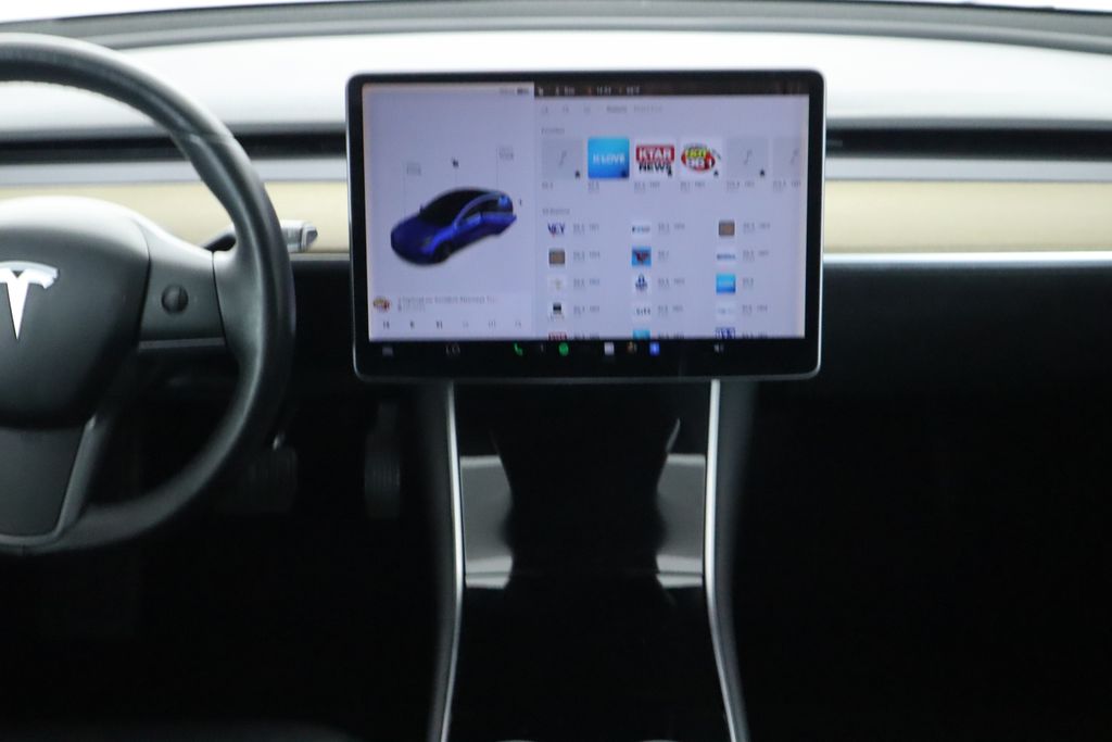2019 Tesla Model 3 Standard Range 14