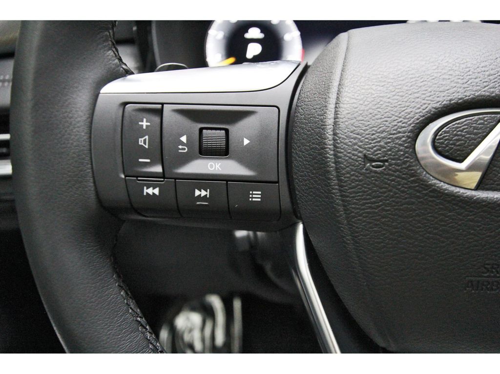 2024 INFINITI QX60 LUXE Black at Central Houston Nissan