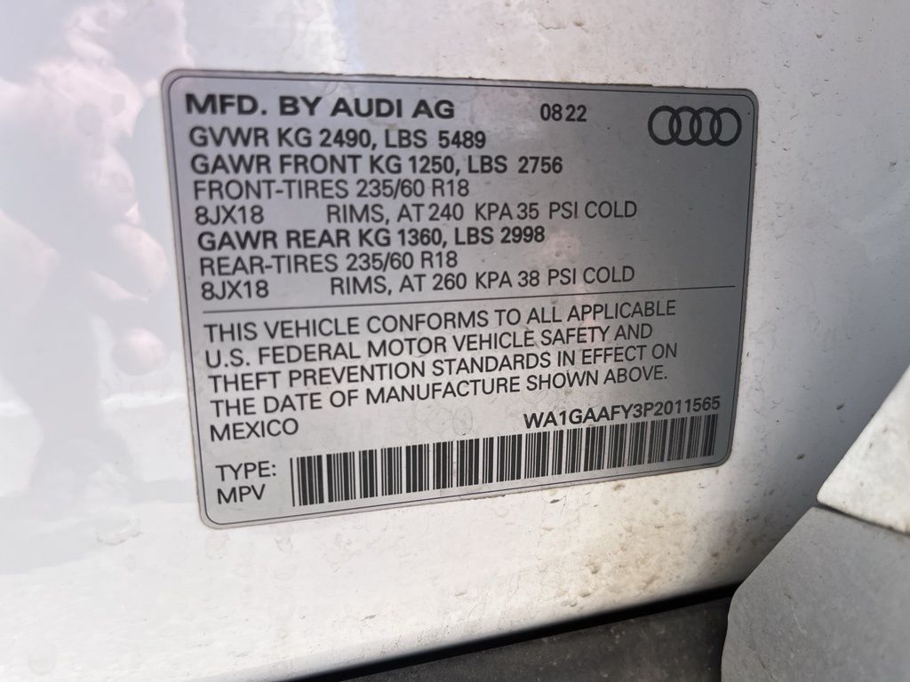 Thumbnail: 2023 Audi Q5 - 11