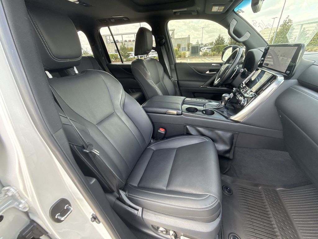 Thumbnail: 2024 Lexus LX - 16