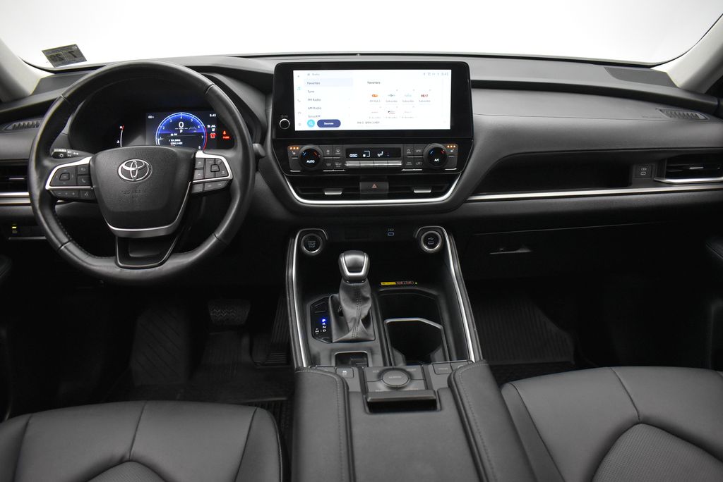 Thumbnail: 2024 Toyota Grand Highlander - 26