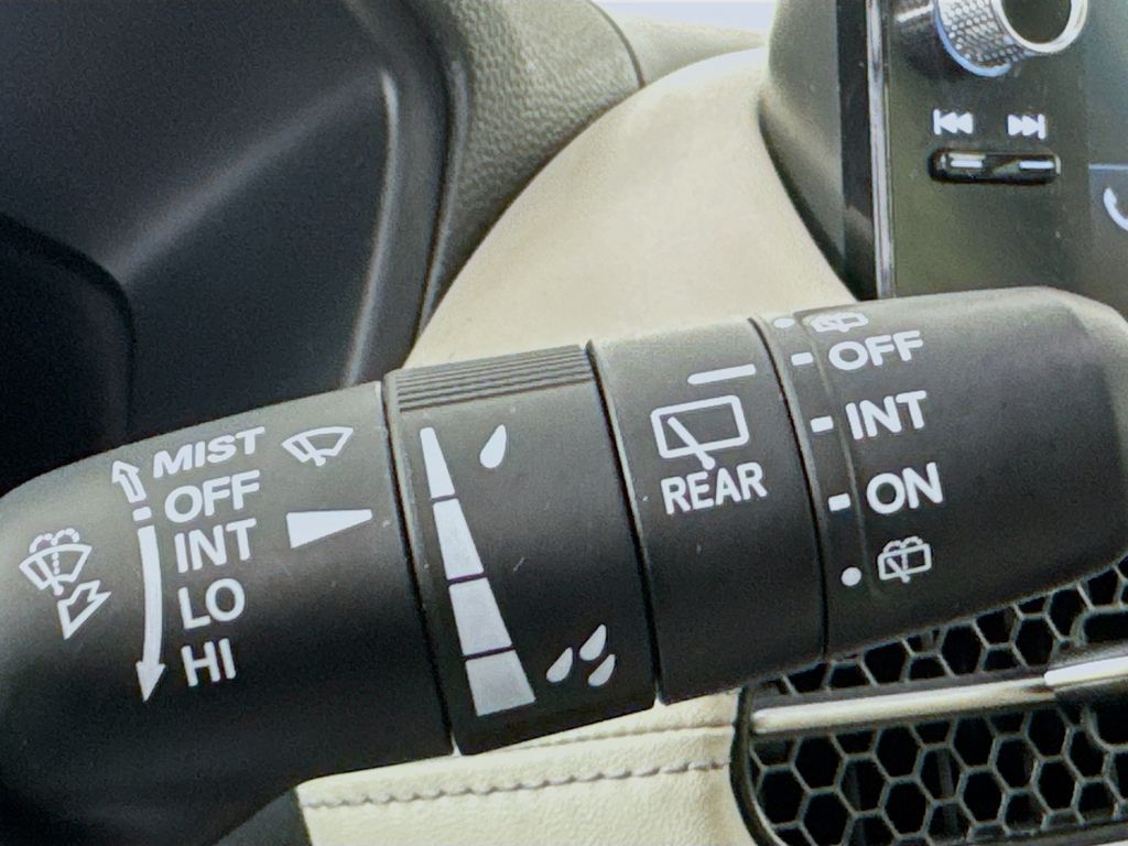 Used Car 2024 Honda Hr-v  Ex-l For Sale Under $30,000 In Austin, Texas