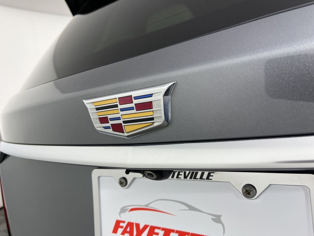 Thumbnail: 2020 Cadillac XT6 - 16