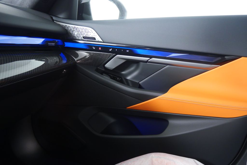Thumbnail: 2026 BMW M5 - 27