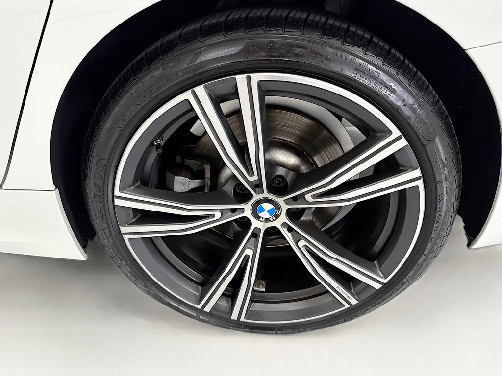 Thumbnail: 2021 BMW 3 Series - 30