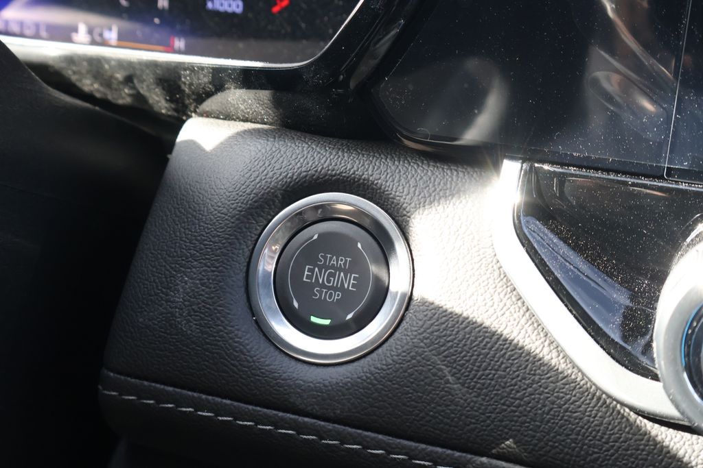 Thumbnail: 2026 Chevrolet Colorado - 31