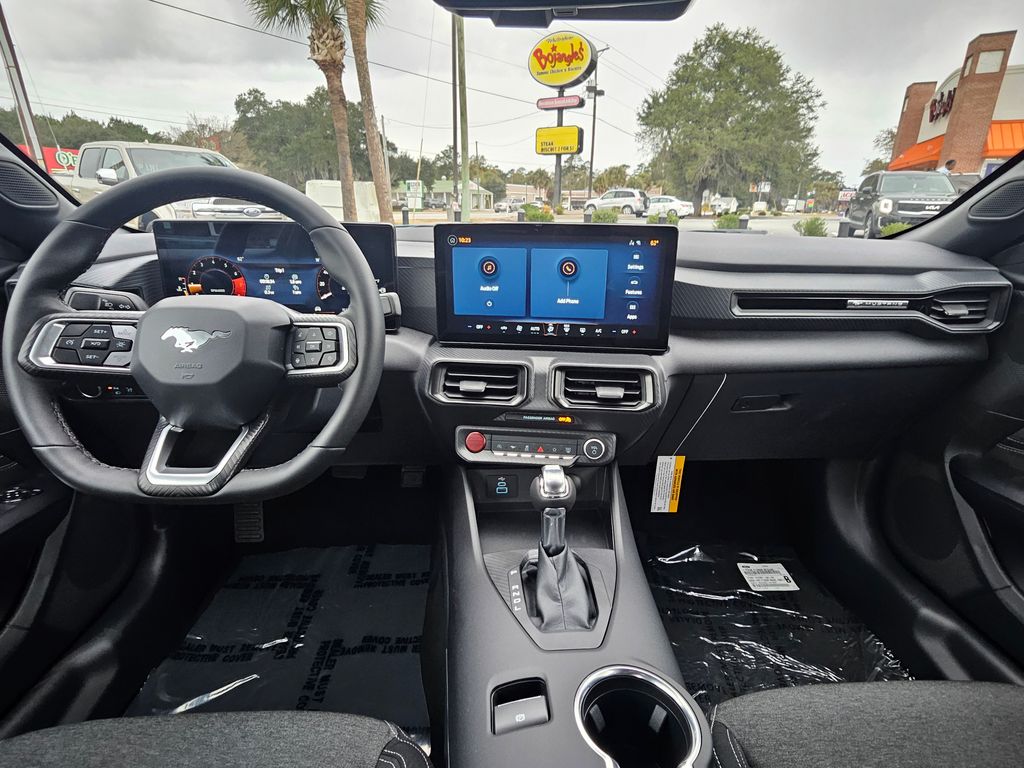 2026 Ford Mustang EcoBoost - 6