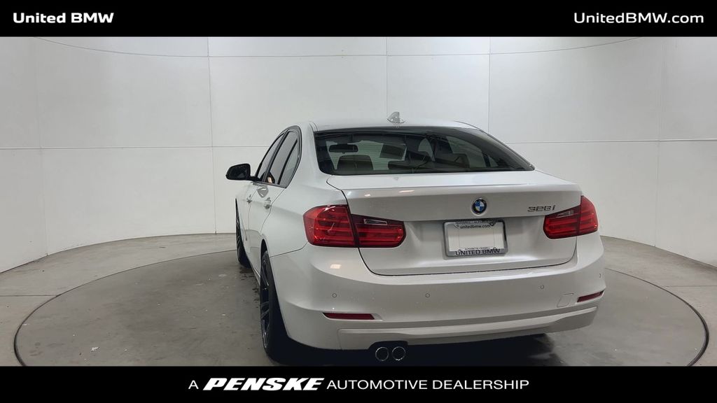 Thumbnail: 2015 BMW 3 Series - 7