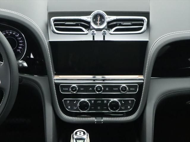 Thumbnail: 2025 Bentley Bentayga - 14