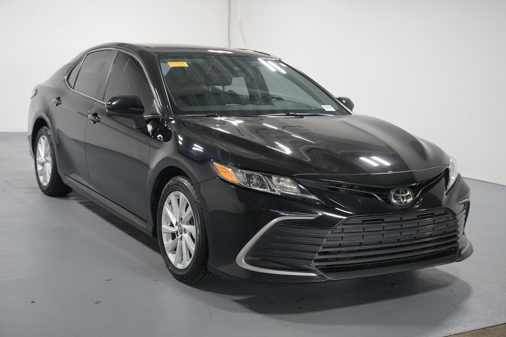 Thumbnail: 2024 Toyota Camry - 3
