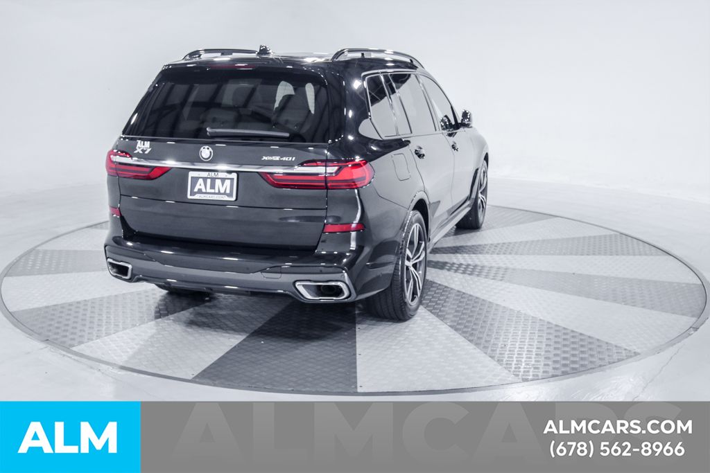 Used 2022 Black BMW xDrive40i image 9