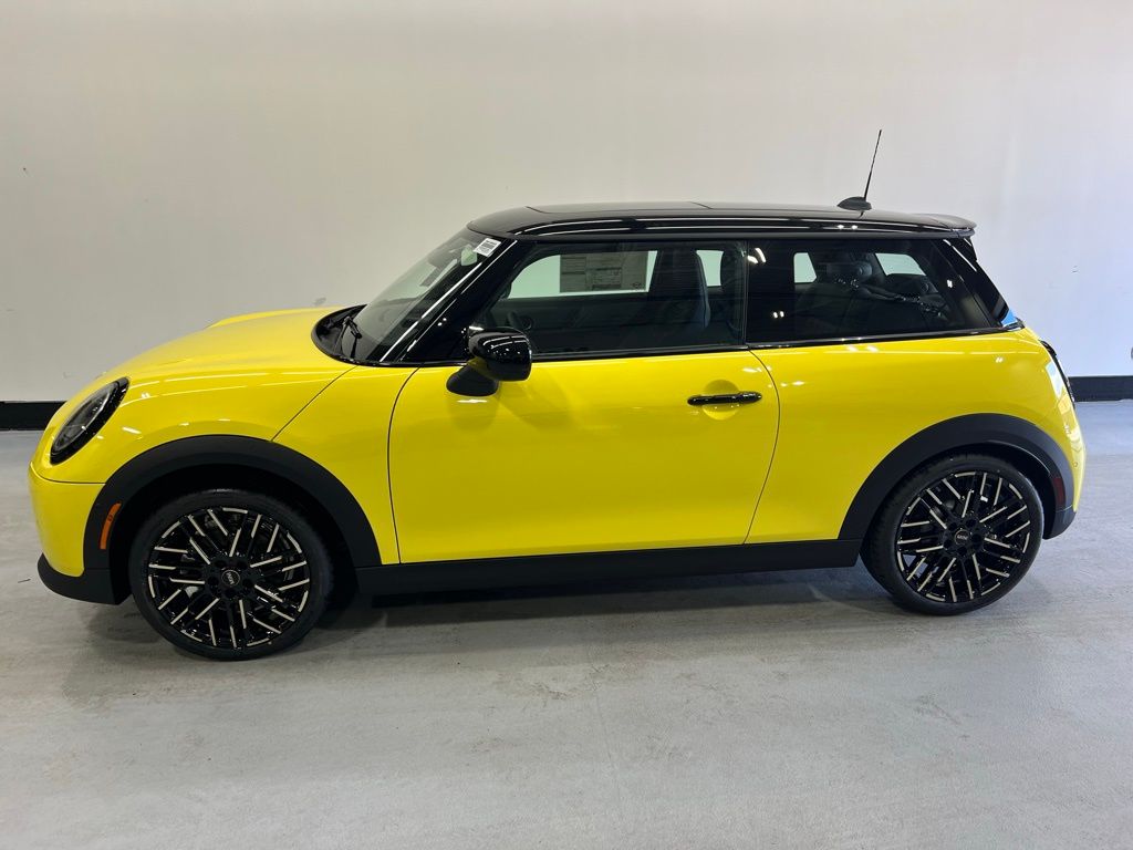 2025 MINI Cooper S 2