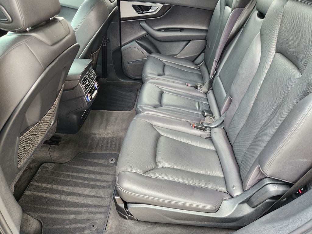 2017 Audi Q7 3.0 TDI Premium Plus Gray at Toyota of Victoria