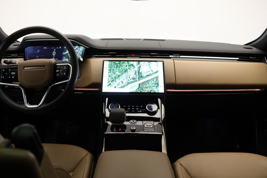 Thumbnail: 2023 Land Rover Range Rover Sport - 14