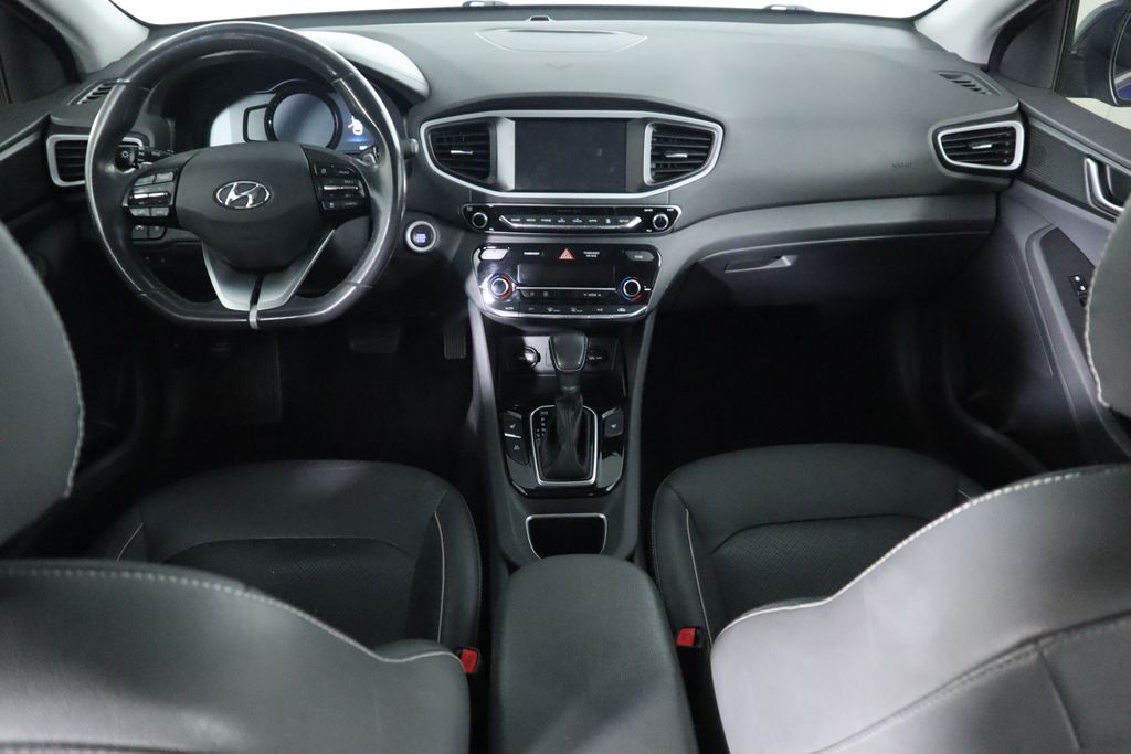 2019 Hyundai Ioniq SE 13