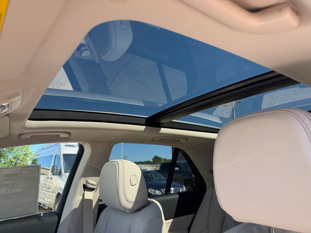 new 2026 Mercedes-Benz GLE car