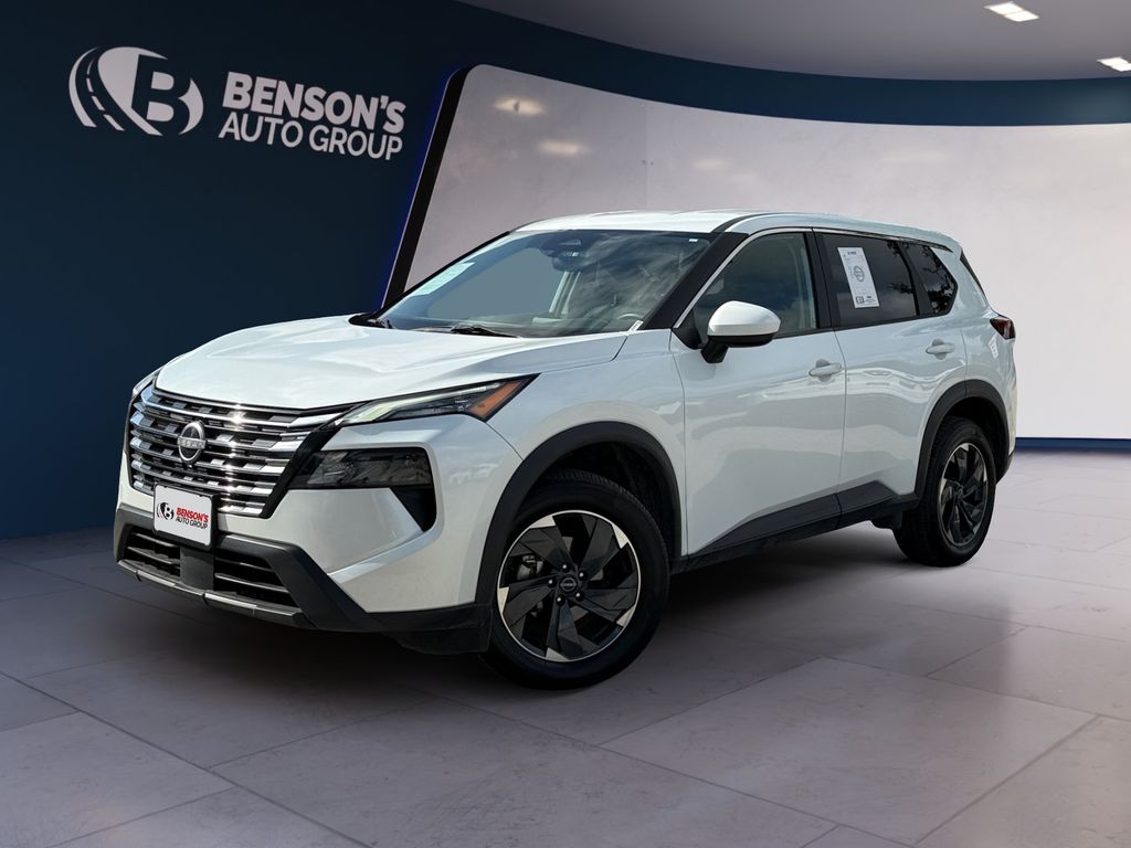 2024 Nissan Rogue Blanco (Everest White Pearl) SUV/Crossover Tracción en las cuatro ruedas Transmisión variable continua