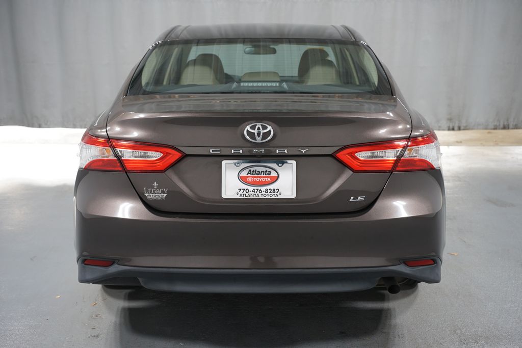 Thumbnail: 2018 Toyota Camry - 7