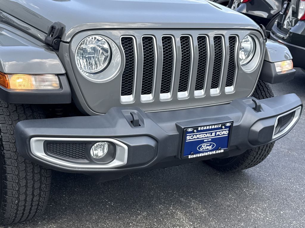 Used 2021 Gray Jeep Unlimited Sahara image 8