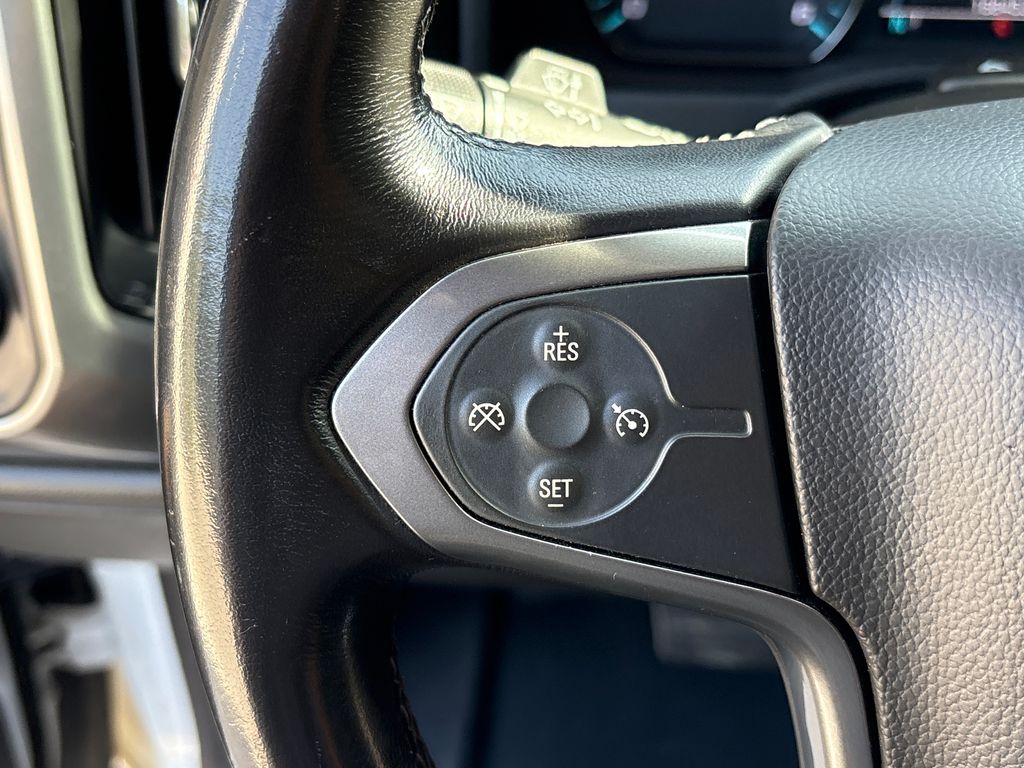 Used 2018 White Chevrolet LTZ image 19