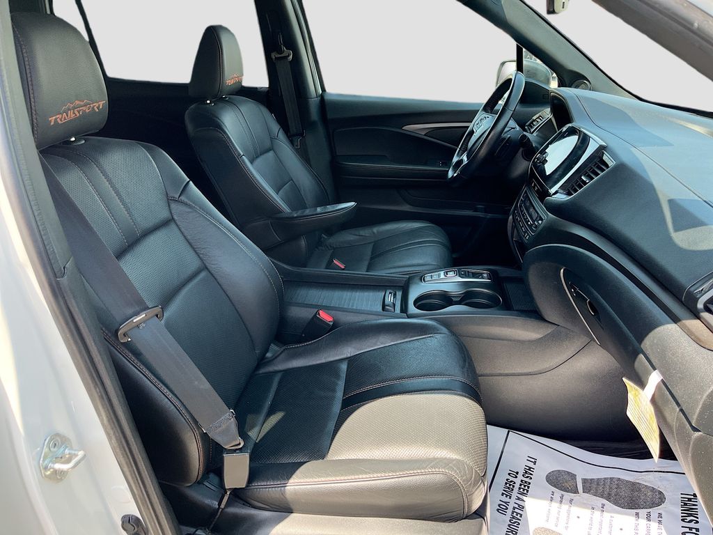 2022 Honda Pilot TrailSport White at Gullo Toyota