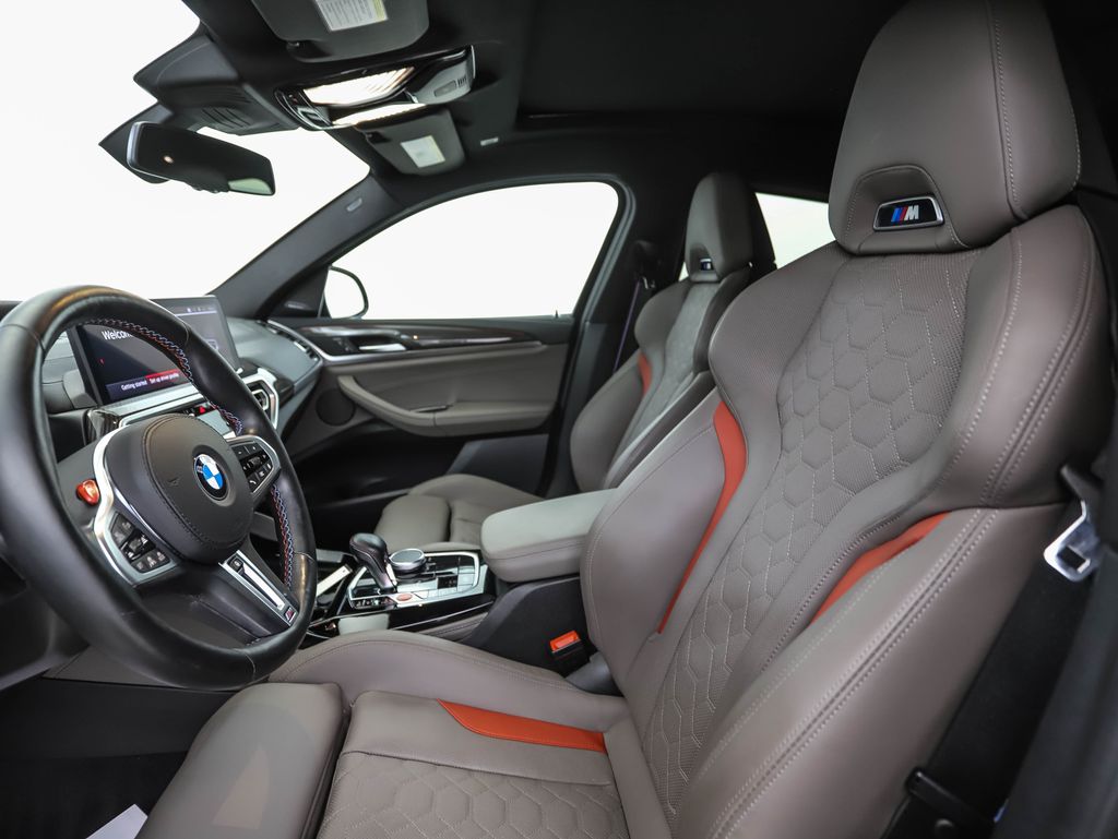 Thumbnail: 2024 BMW X4 - 11