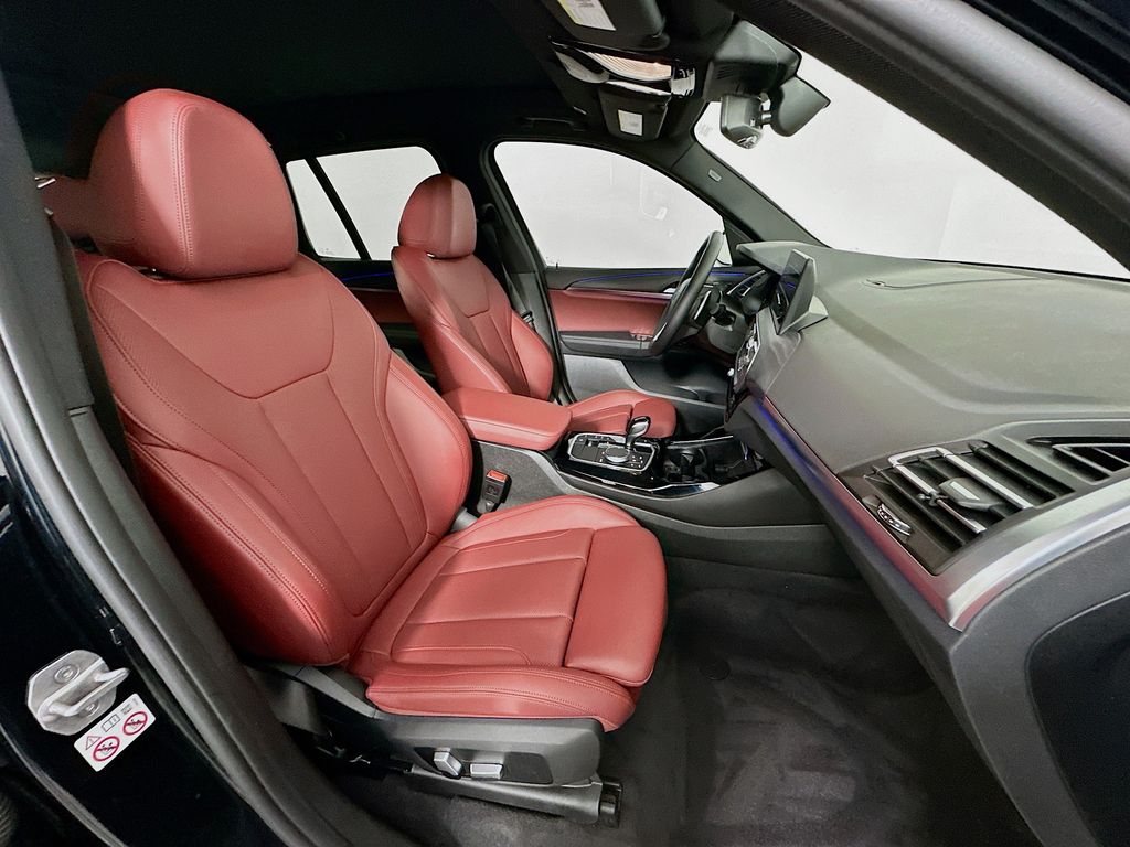 Thumbnail: 2022 BMW X3 - 28