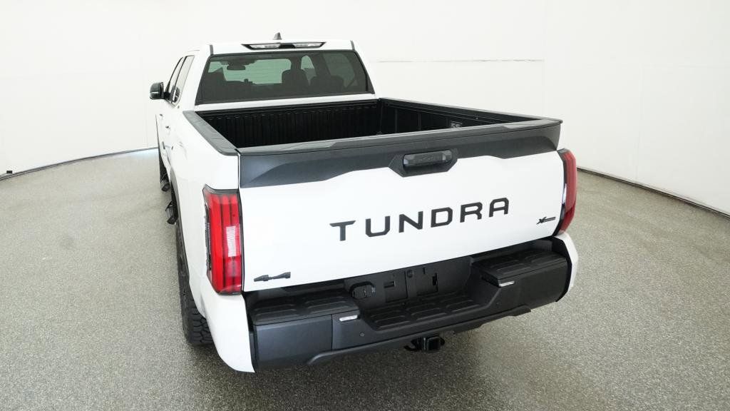 Thumbnail: 2025 Toyota Tundra - 17