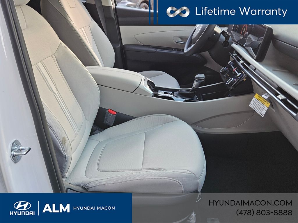 New 2026 White HYUNDAI SEL image 18