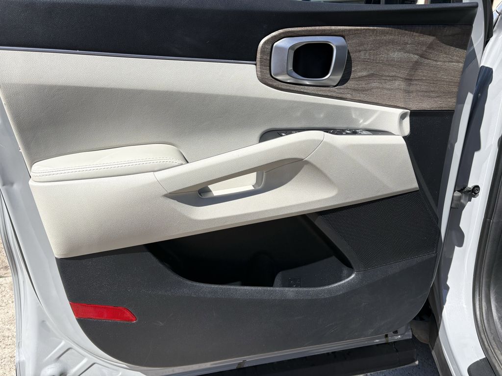 Used 2022 Wolf Gray Kia X-Line EX image 10