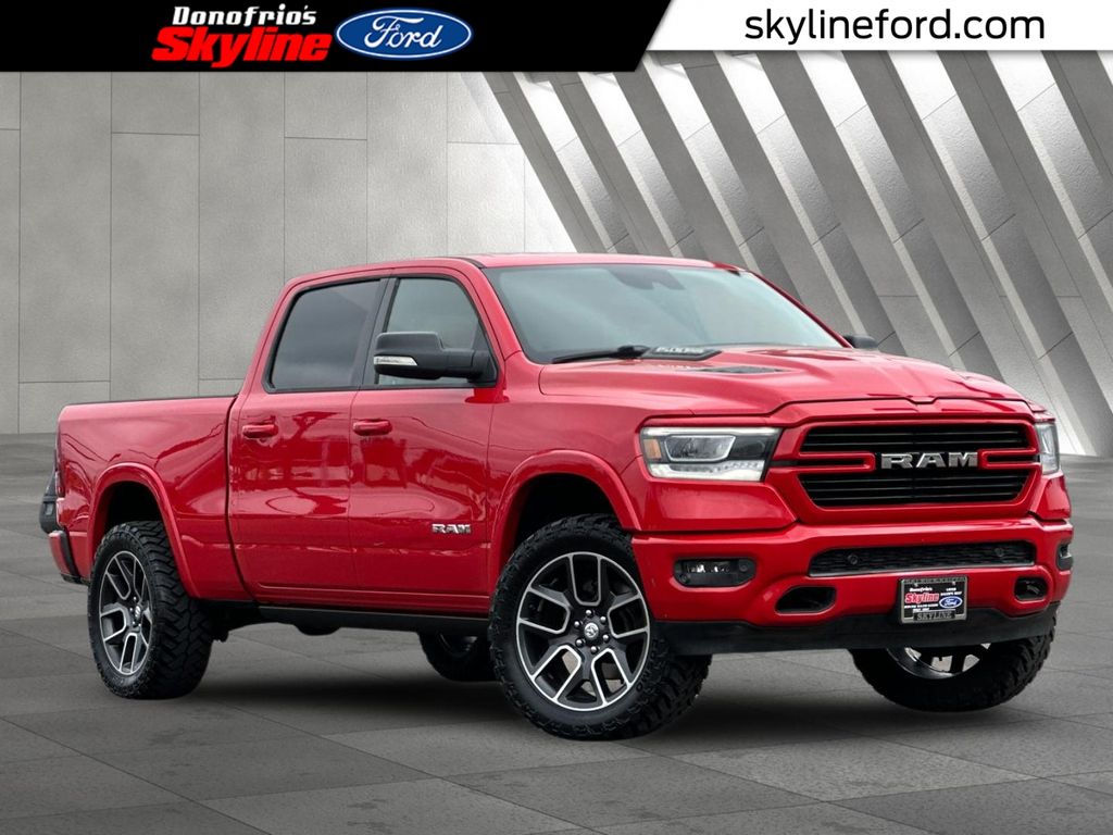 Flame Red Clearcoat 2019 RAM 1500 Laramie Crew Cab 4WD Pickup Truck Four-Wheel Drive 8-Speed Automatic