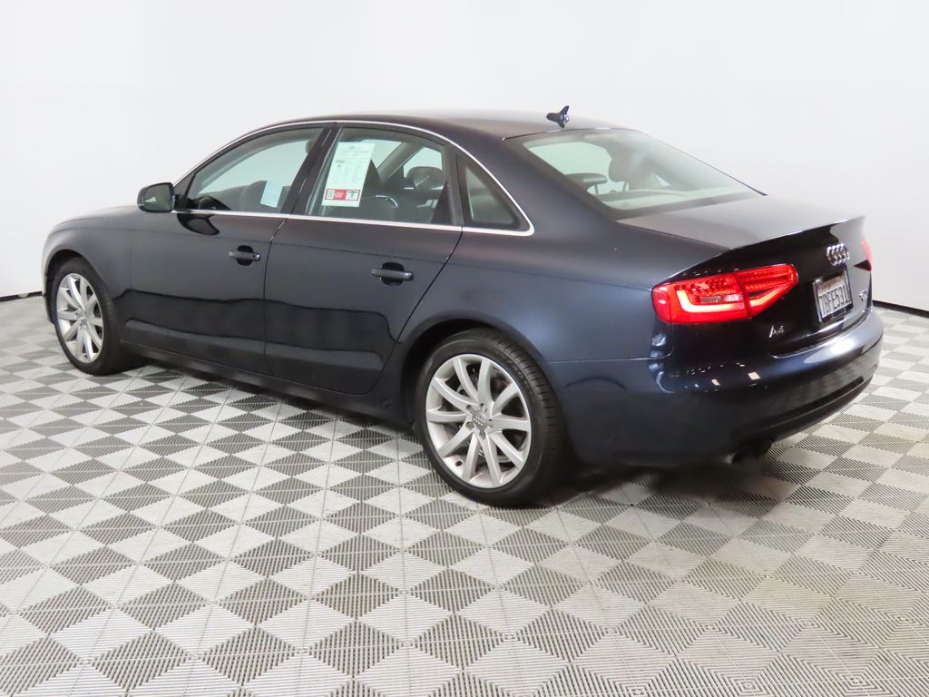 Thumbnail: 2013 Audi A4 - 3