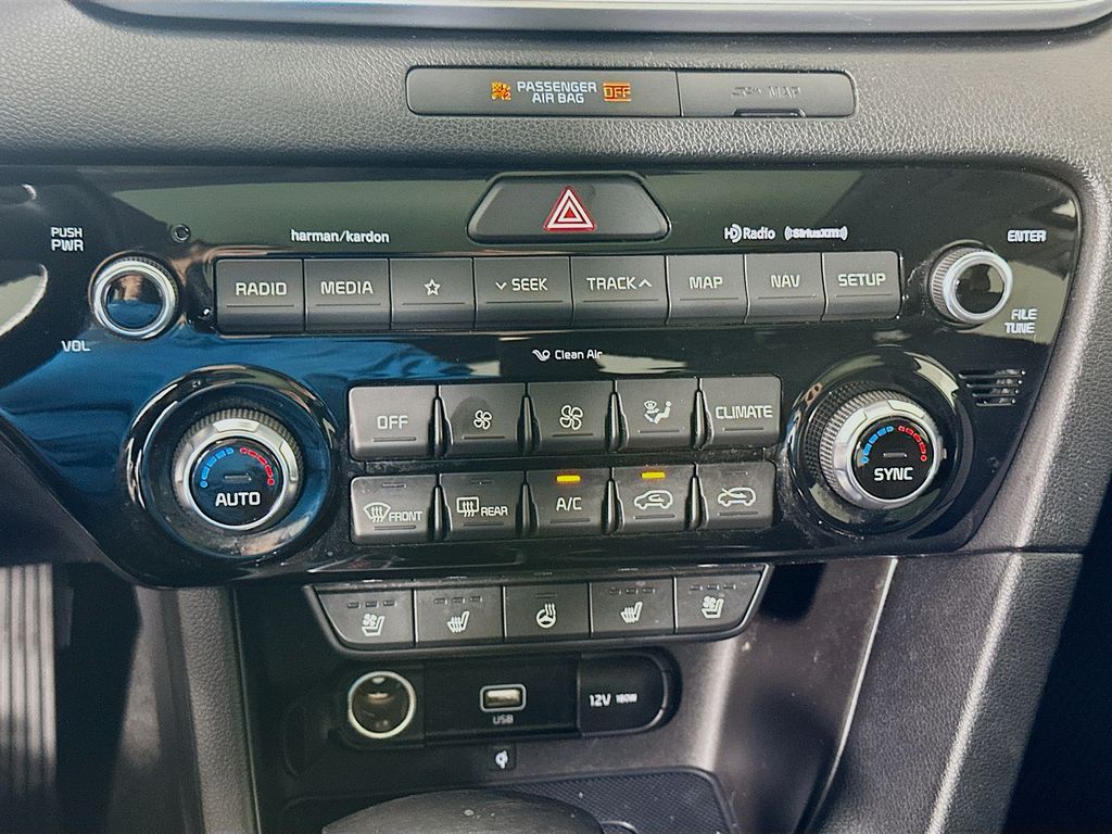 Thumbnail: 2020 Kia Sportage - 16