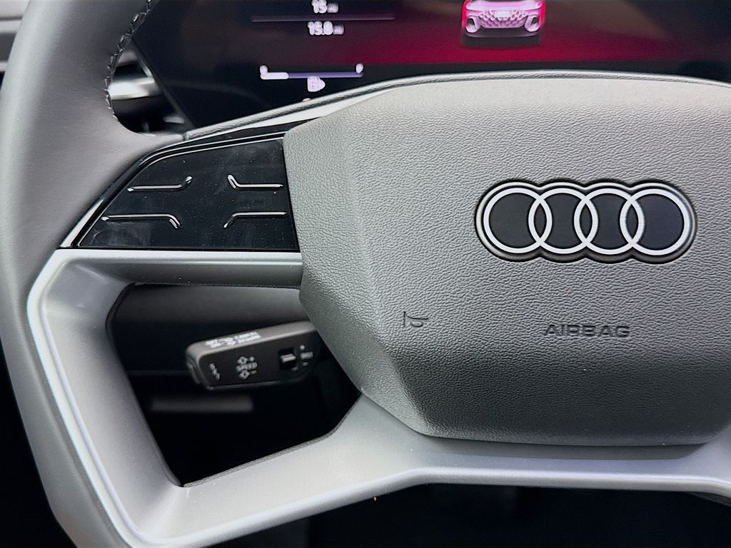 Thumbnail: 2025 Audi Q5 - 11