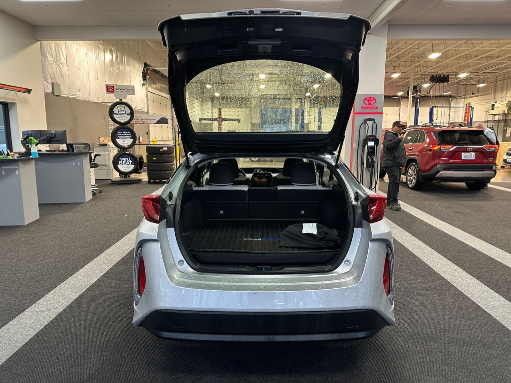 2019 Toyota Prius Prime Plus