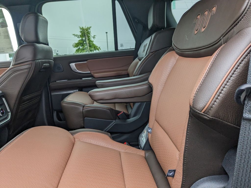 2025 Ford Expedition King Ranch