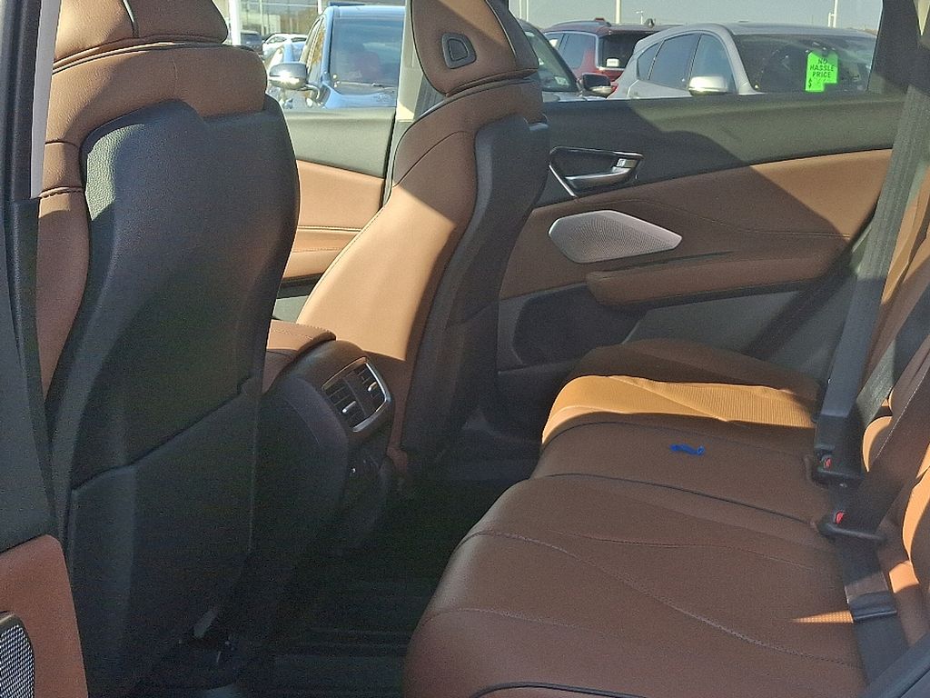 Thumbnail: 2026 Acura RDX - 7