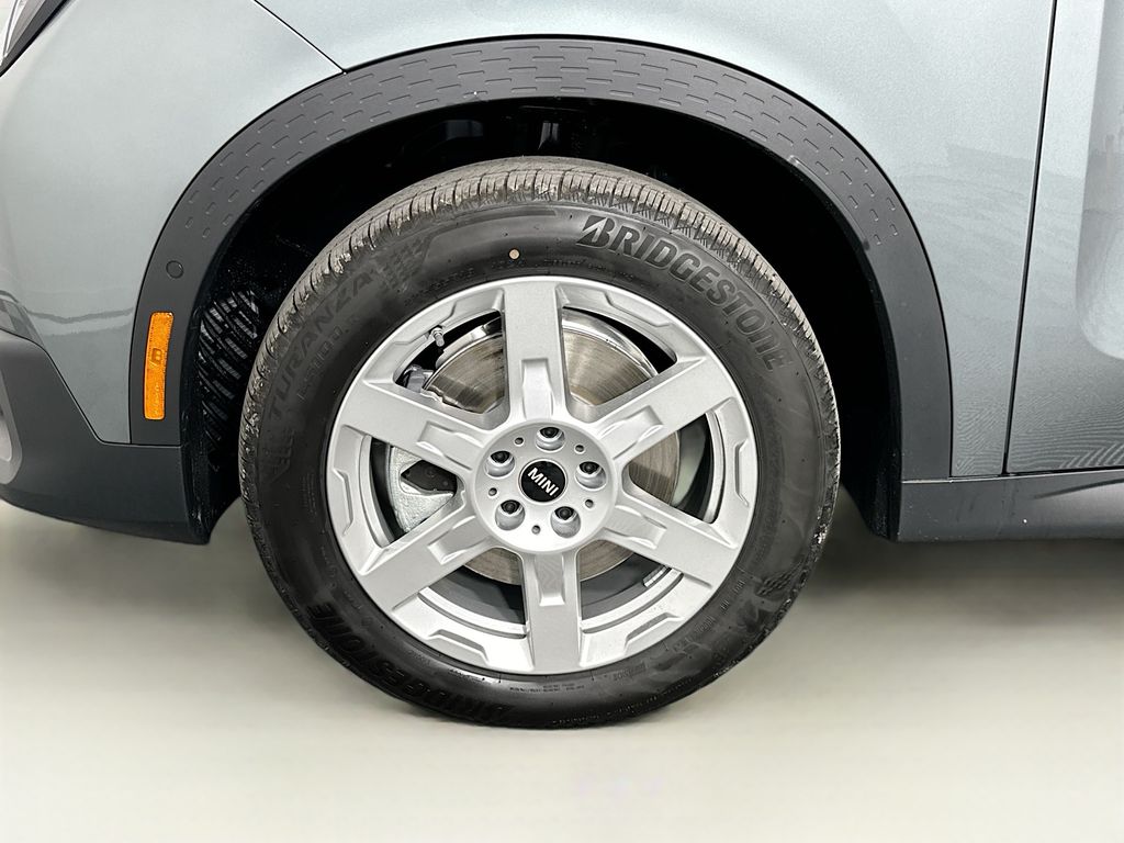 2025 MINI Cooper Countryman Base 23