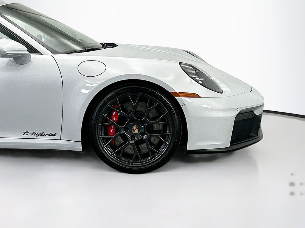 Thumbnail: 2026 Porsche 911 - 11