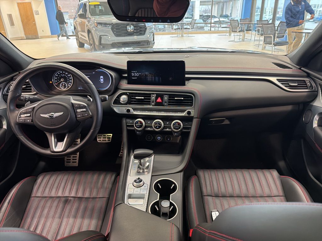 Thumbnail: 2023 Genesis G70 - 12