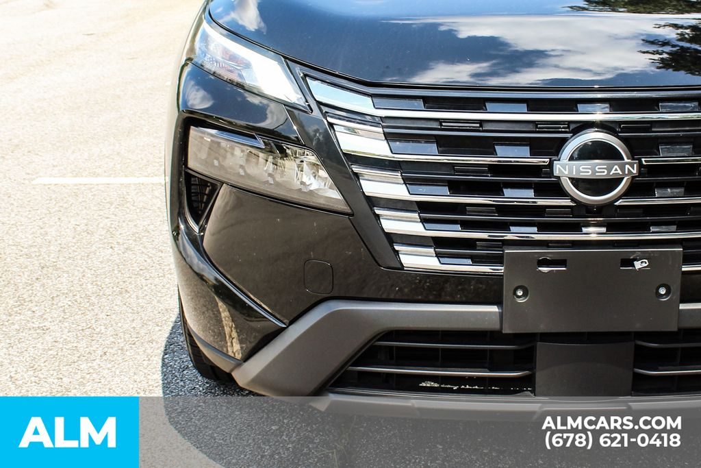 Used 2024 Black Nissan S image 11