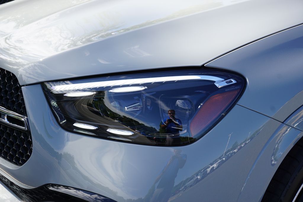 Thumbnail: 2026 Mercedes-Benz GLE - 11