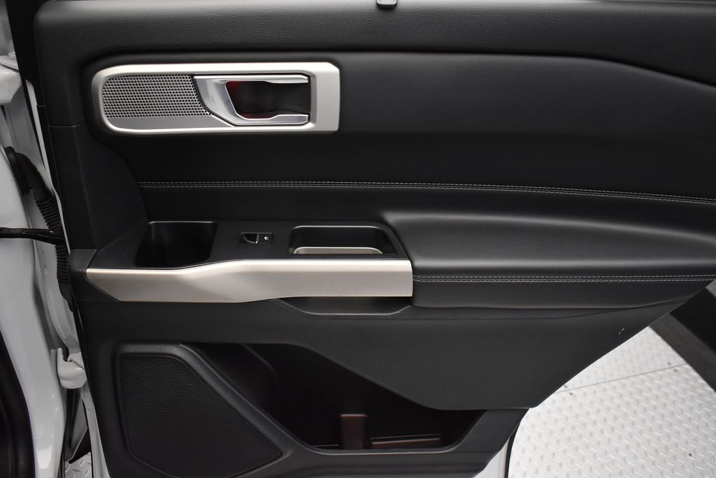 Thumbnail: 2023 Ford Explorer - 30