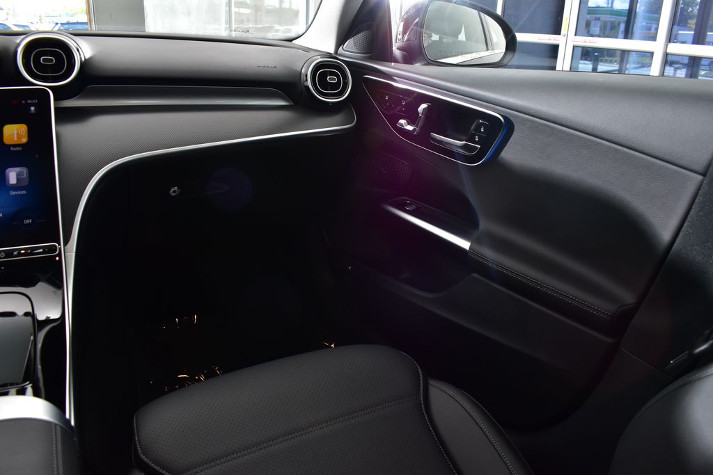 Thumbnail: 2025 Mercedes-Benz C-Class - 25